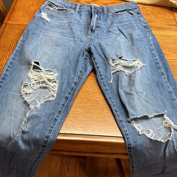 SO high rise mom Jean, size 11/30W - Picture 5 of 5